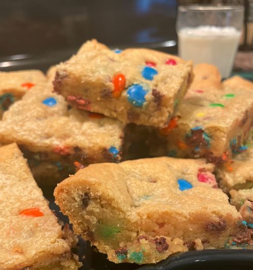 M&M cookie bars