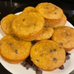 Chocolate chip muffins with protein